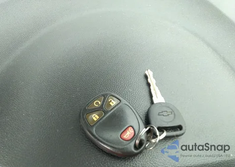 2017 Chevrolet Traverse 1Lt из США, поврежденный, VIN 1GNKRGKD3HJ195029